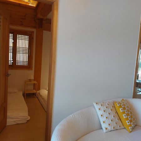 Gyeongju Hanok Sohwa Exterior photo