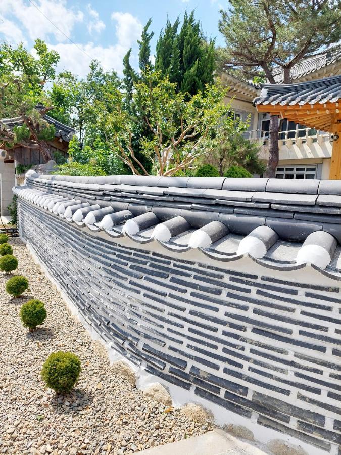 Gyeongju Hanok Sohwa Exterior photo